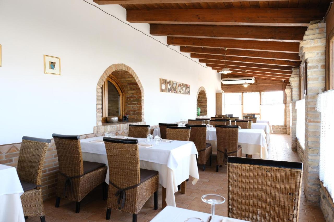 Masseria Crocco Montalbano Ionico 外观 照片
