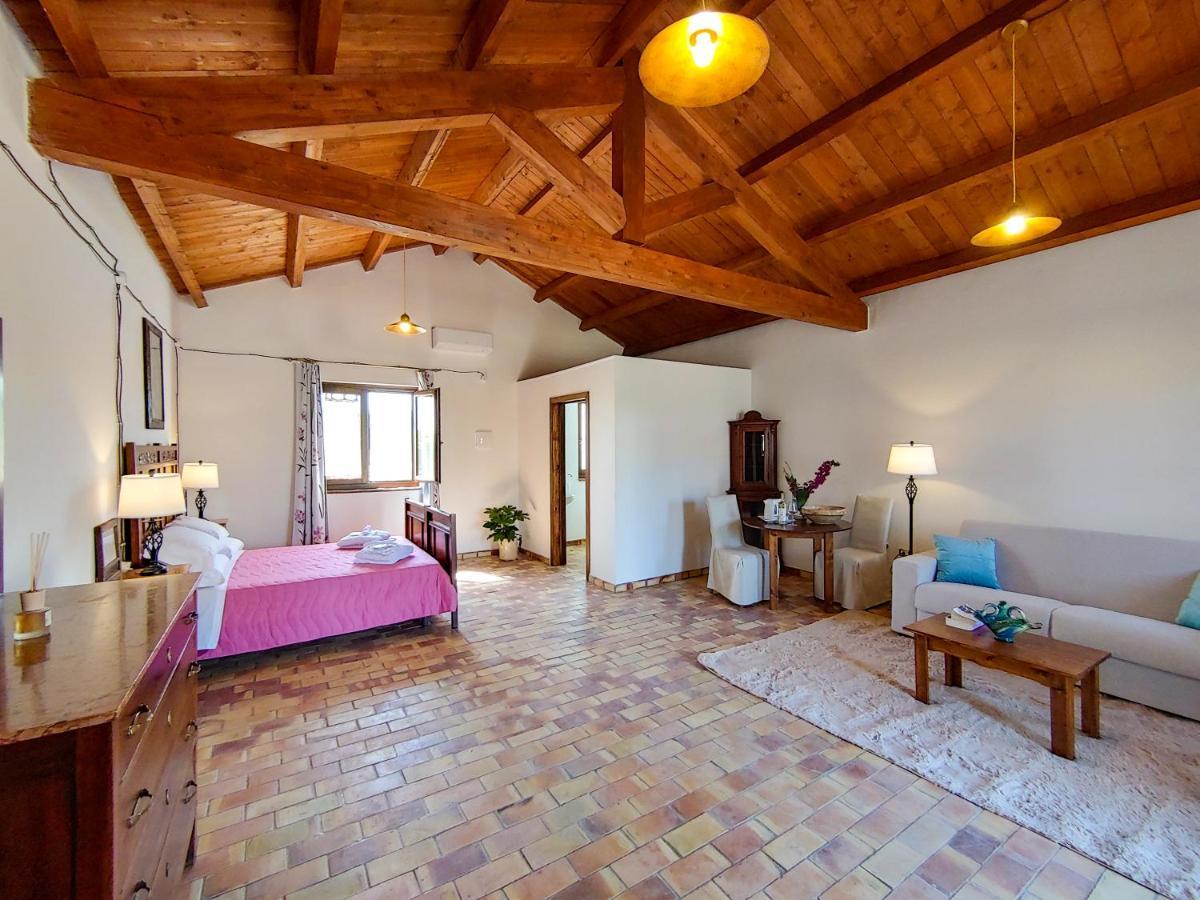 Masseria Crocco Montalbano Ionico 外观 照片